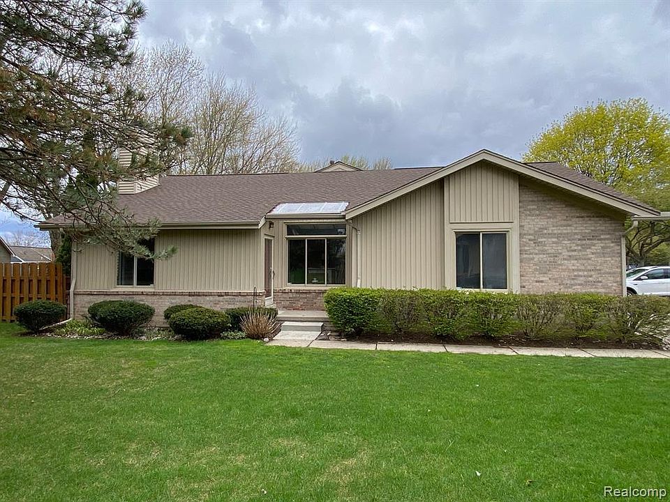1864 Hunters Ln, Lake Orion, MI 48360 Zillow