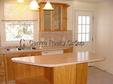 3 bed, 3.5 bath, $4,500 — Photo 1
