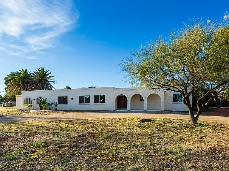 1714 W Meadow Hills Dr — Photo 49