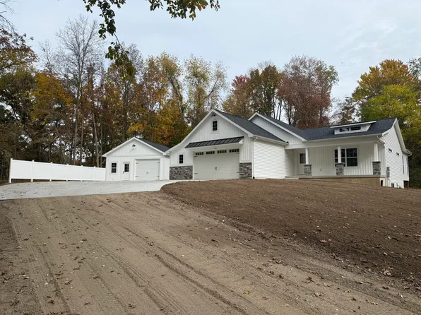 11580 14th Ave NW, Grand Rapids, MI 49534