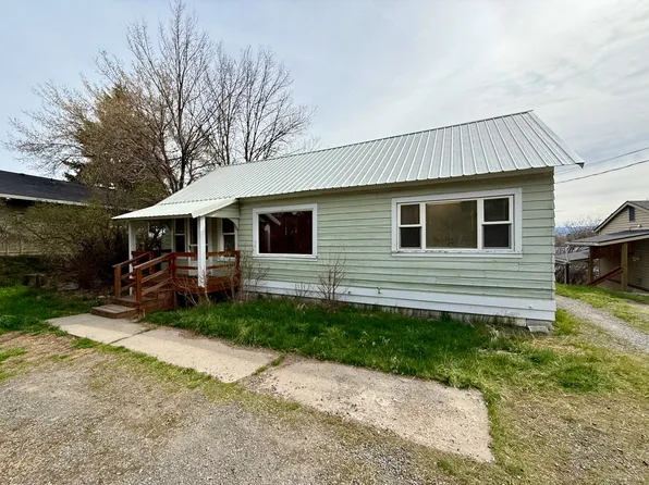 107 Adams Ave, La Grande, OR 97850