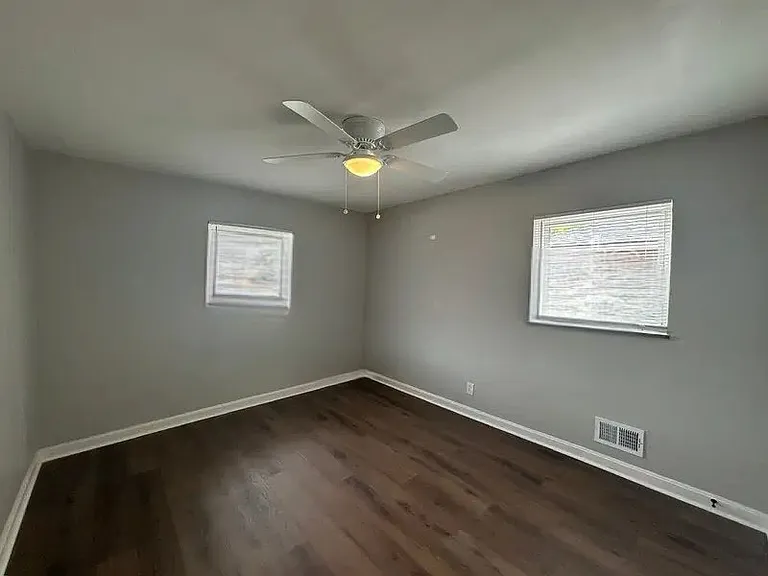 1649 Anita Pl #2 — Photo 7