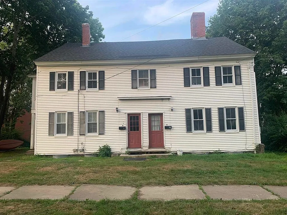 12 Broad St