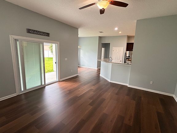 5th image of 3058 Whispering Willow Way