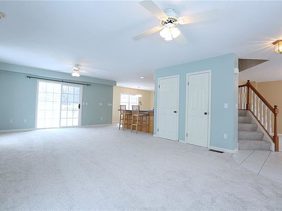 4th image of 15 Brigham Cir