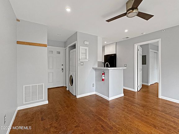 2nd image of 436 Meade Court #436