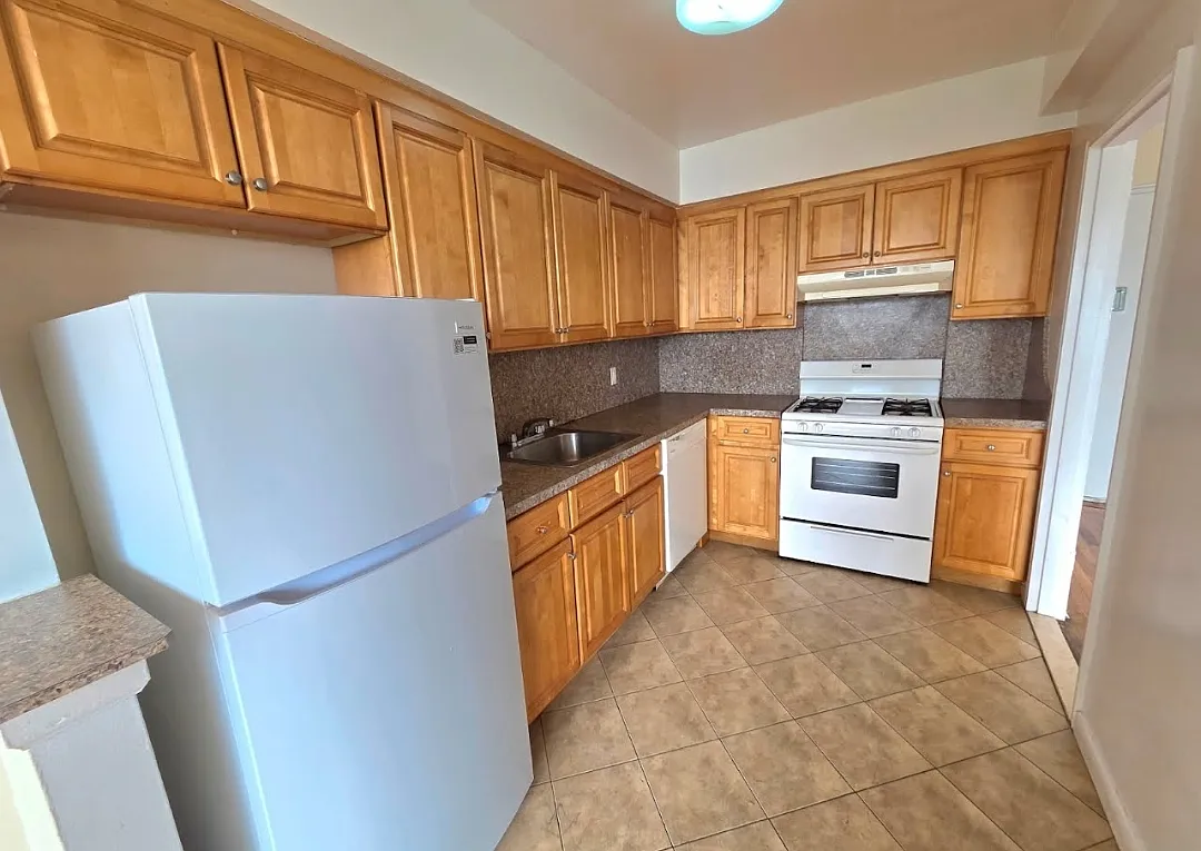 1 bed, 805 sqft, $2,350 — Photo 4
