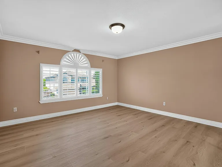 6816 Trailride Way — Photo 9