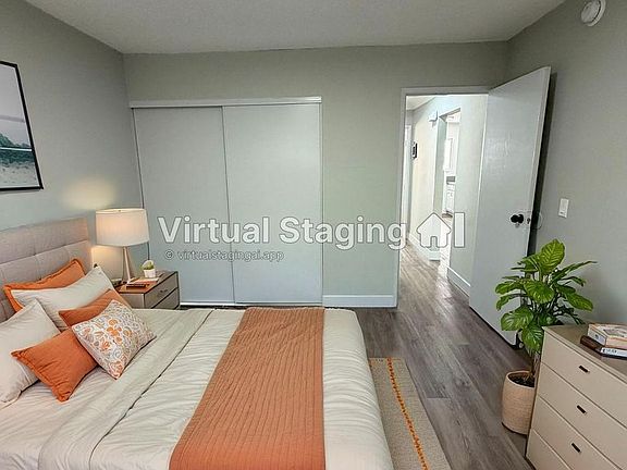 3rd image of 926 W 84th St APT 8