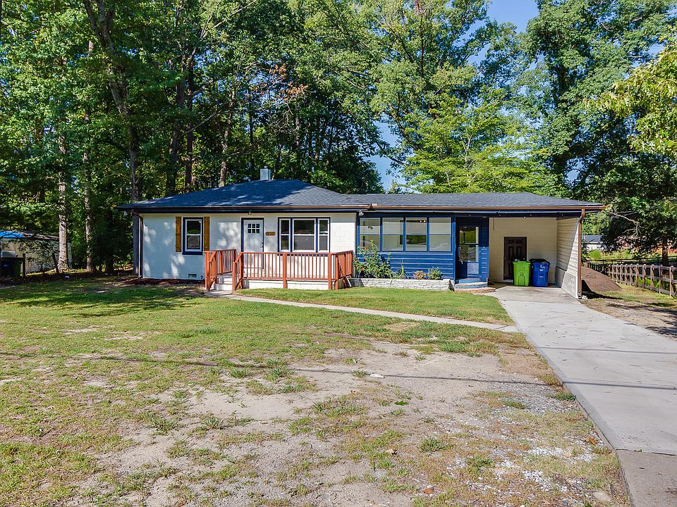 1st image of 556 Rose Ln