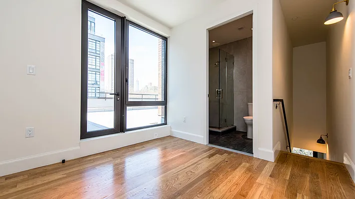 Rented by Nooklyn NYC LLC | media 70