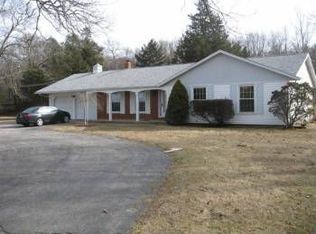 838 Curtis Corner Rd, South Kingstown, RI 02879