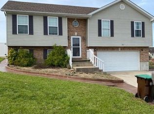 262 Duffers St, Saint Clair, MO 63077