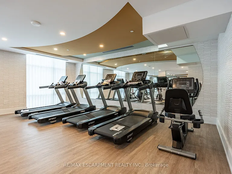 470 Dundas St E #225 — Photo 24