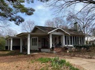 304 Adams St, New Albany, MS 38652
