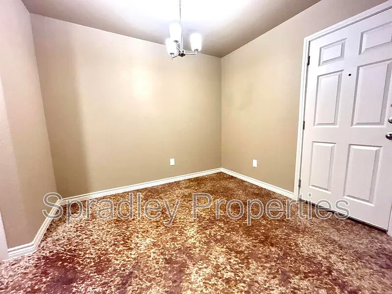 1012A Llano Ct — Photo 4