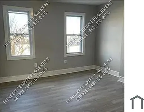 5 bed, $2,900 — Photo 2