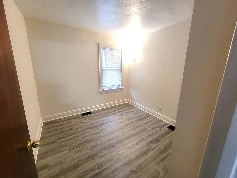 5932 Lakeside Ave — Photo 20