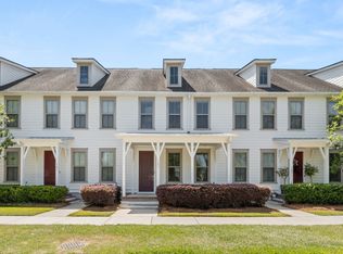 185 Great Lawn Dr, Summerville, SC 29486