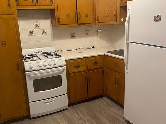 5th image of 4077 Balwynne Park Rd #2