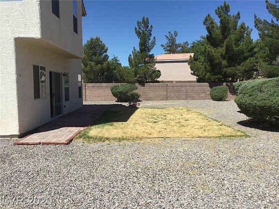 2nd image of 1040 Warm Canyon Way