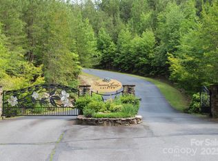 27 S Cross Creek Trl, Mill Spring, NC 28756