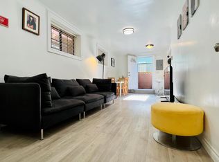 1423 N 45th St, Seattle, WA 98103