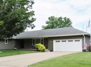 309 N Jones Ave, Maquoketa, IA 52060