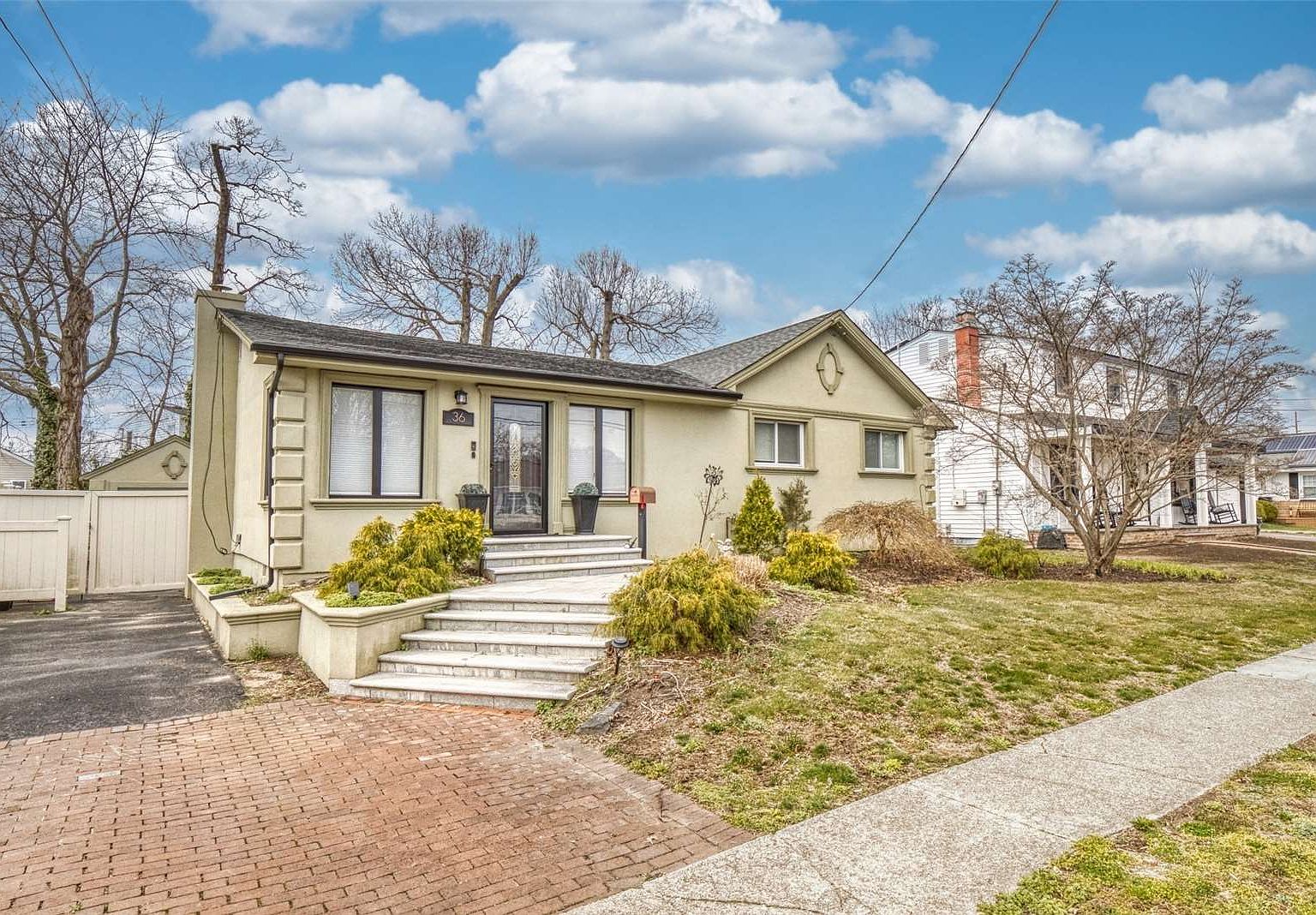 36 Tappan Avenue, Babylon, NY 11702 Zillow