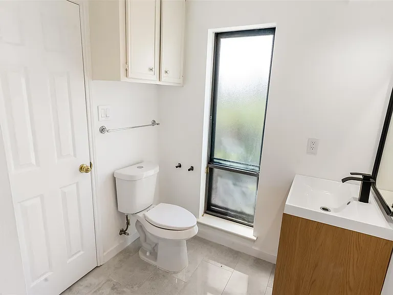 12110 Nova Dr — Photo 19