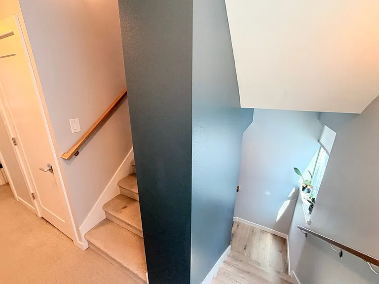 503B NE 72nd St — Photo 21