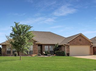 1820 White Tail Cir, Altus, OK 73521