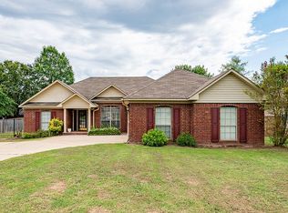 1445 Pinefield Dr, Conway, AR 72034