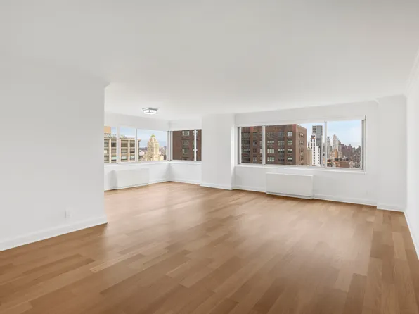 211 East 70th Street image 1 of 11