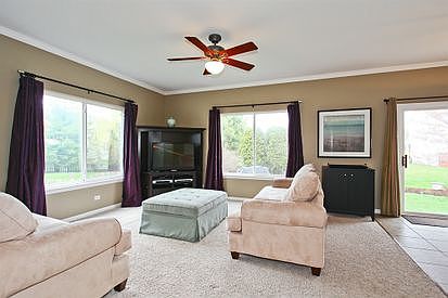4th image of 1080 Rosefield Ln