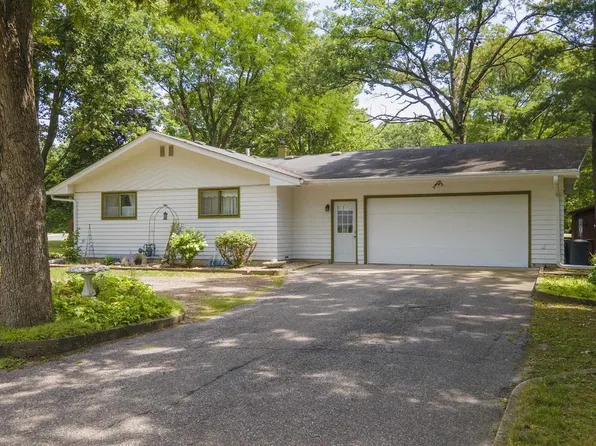 E7284 South OAK CREST Drive, Reedsburg, WI 53959