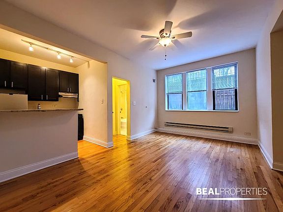 2nd image of 4614 N Paulina St #311A