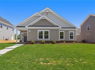 1021 Hillpoint Rd, Suffolk, VA 23434