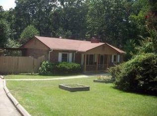 872 Country Club Rd, Newnan, GA 30263