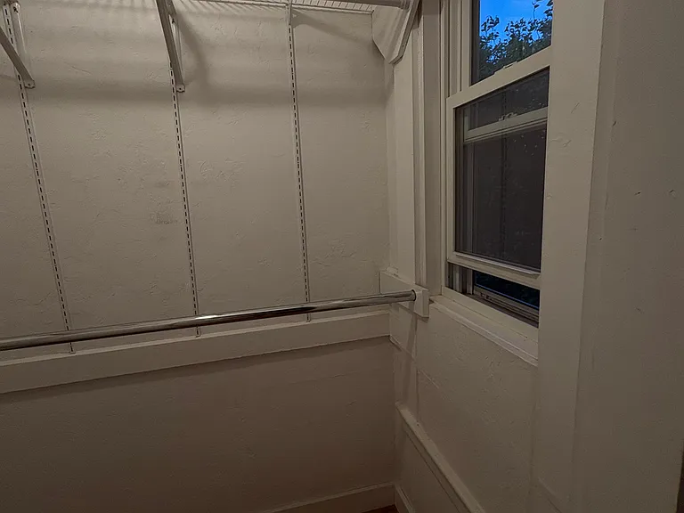 72 Pearl St #2 — Photo 13