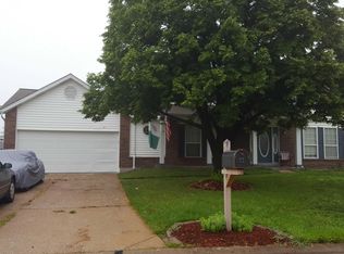 28 Georgetown Cir, O'Fallon, MO 63368