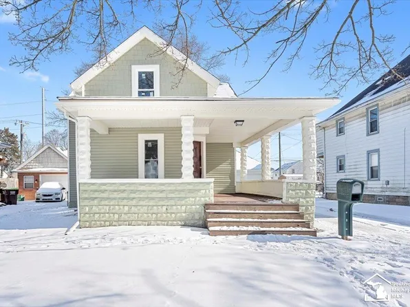 204 Arbor Ave, Monroe, MI 48162