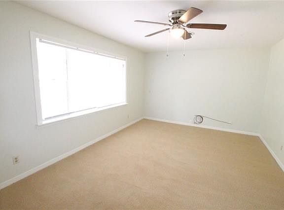5th image of 2411 Glen Springs Way