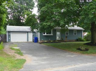 89 Whitlock Ave, Plantsville, CT 06479