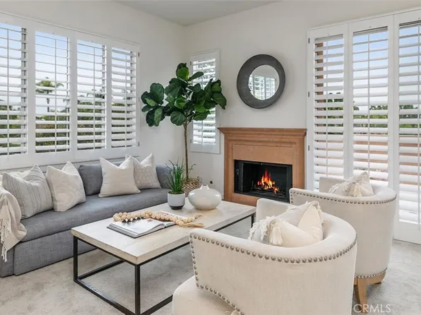 1501 Reggio Aisle, Irvine, CA 92606