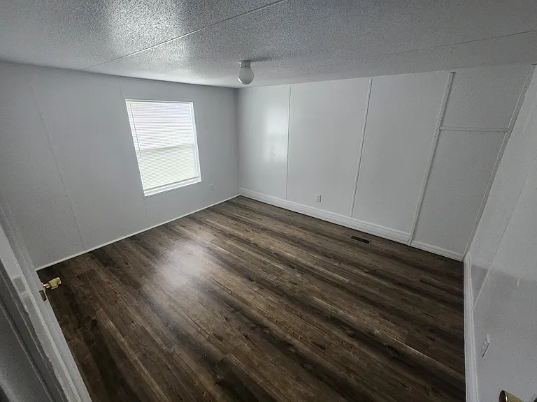 10011 SW 84th Ave — Photo 21