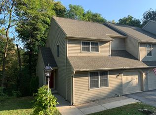 8544 Adams Ct, Hummelstown, PA 17036