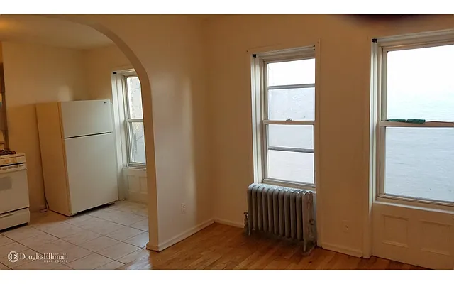 Rented by Douglas Elliman | media 4
