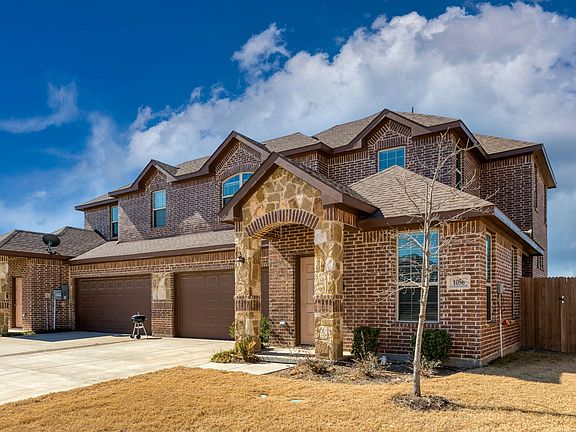 2nd image of 1056 W Sierra Vista Ct