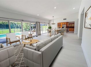 10134 Boca Woods Ln, Boca Raton, FL 33428